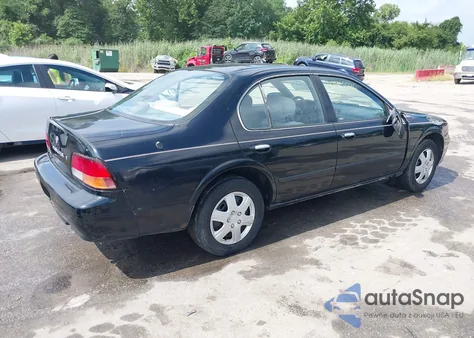 1998 Nissan Maxima Gle/Gxe/Se z USA, uszkodzony, nr VIN JN1CA21D4WT600277